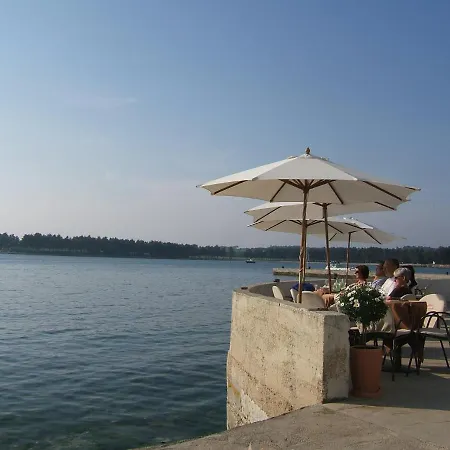 Apartment Sara A3 In The City Centre Few Meters From The Beach